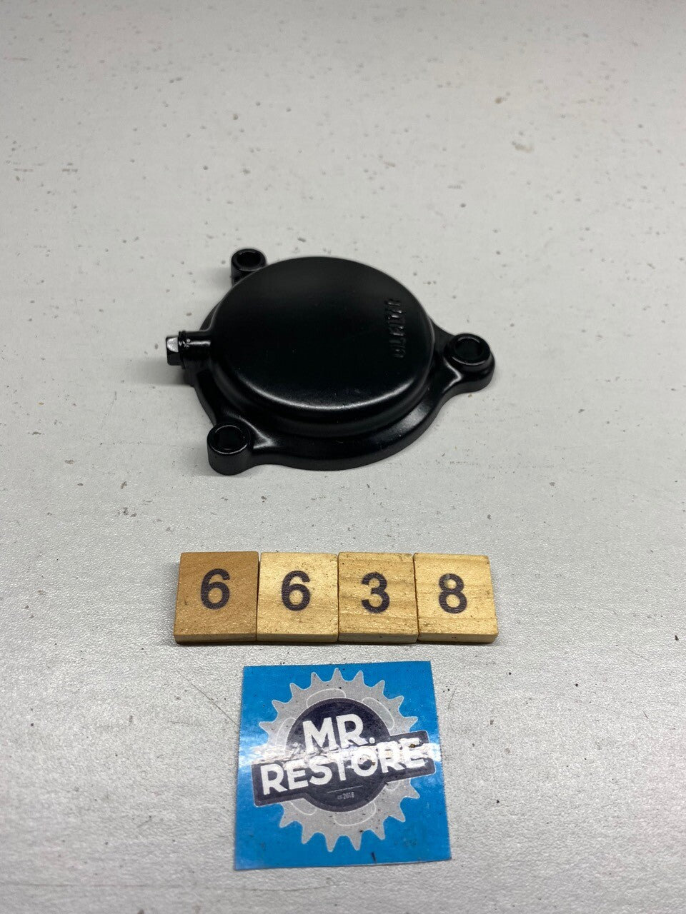 Yamaha XT 250 Oil Filter Cover - Reconditioned