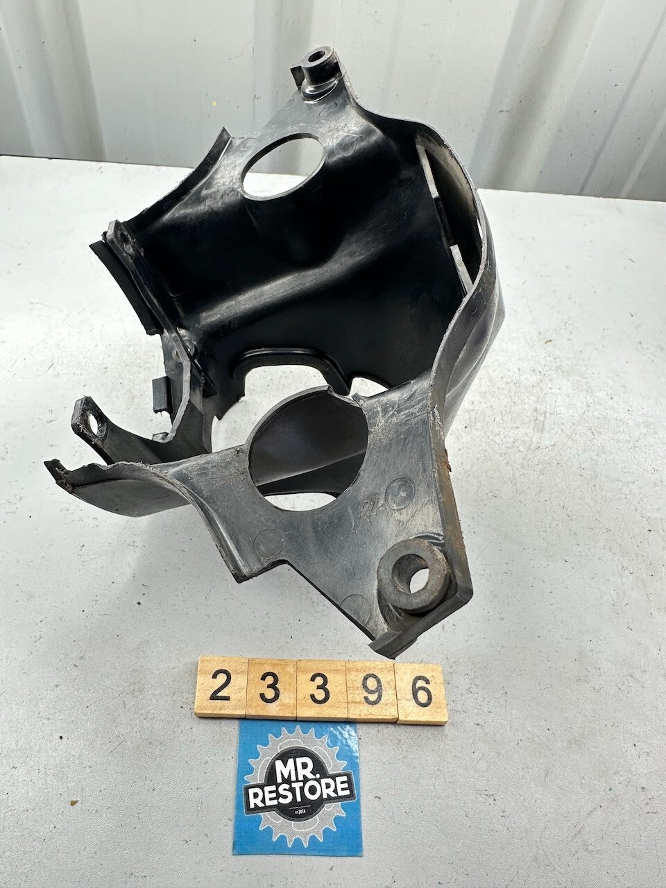Yamaha V70 V80 V90 Front Light Cover Panel