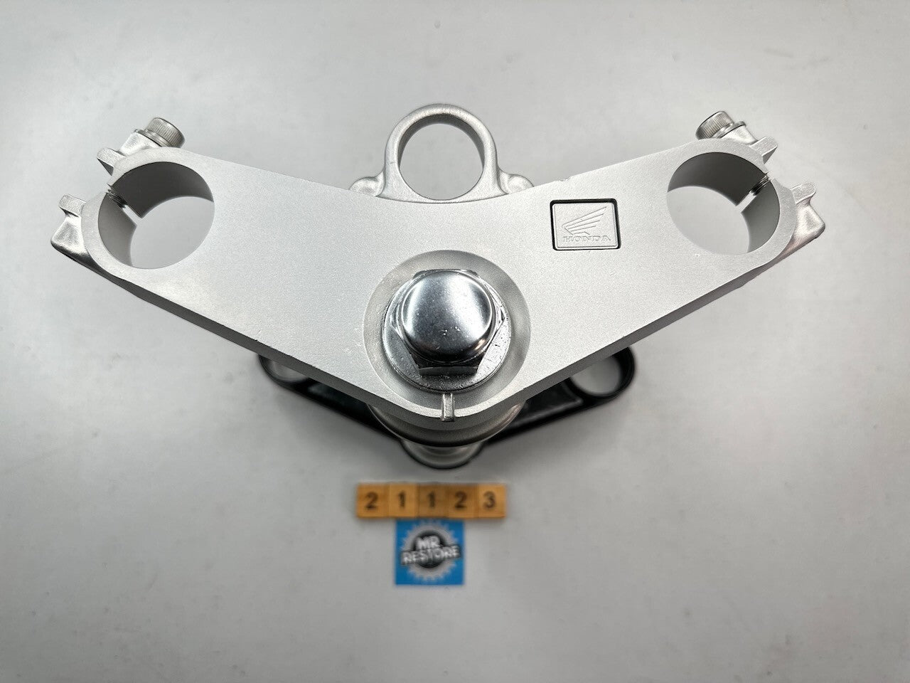 Honda CBR250R MC19 Fork Triple Tree Clamp - (reconditioned)