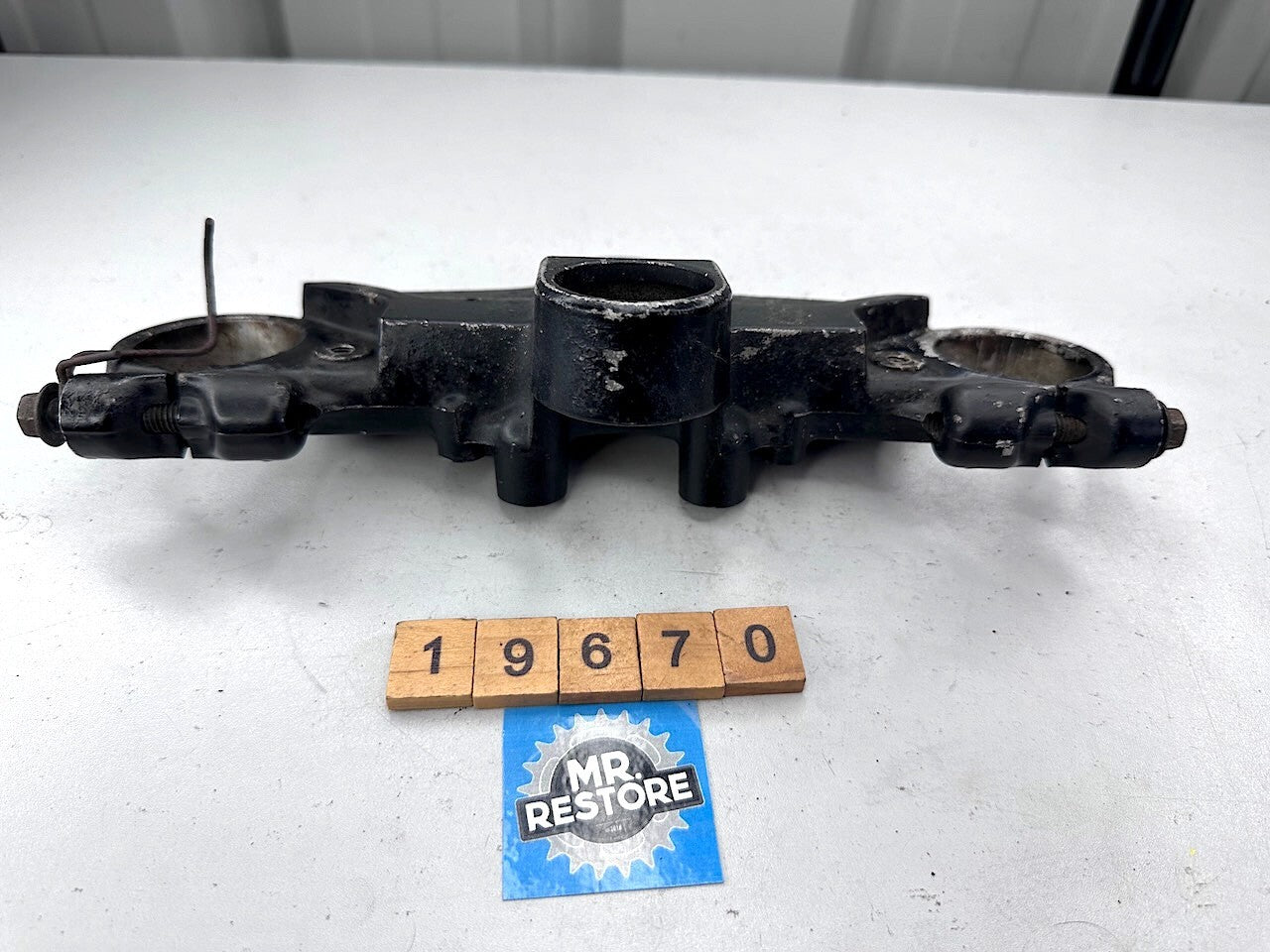 Yamaha FJ1200 FJ1100 Upper Triple Tree Fork Clamp 47M-23435