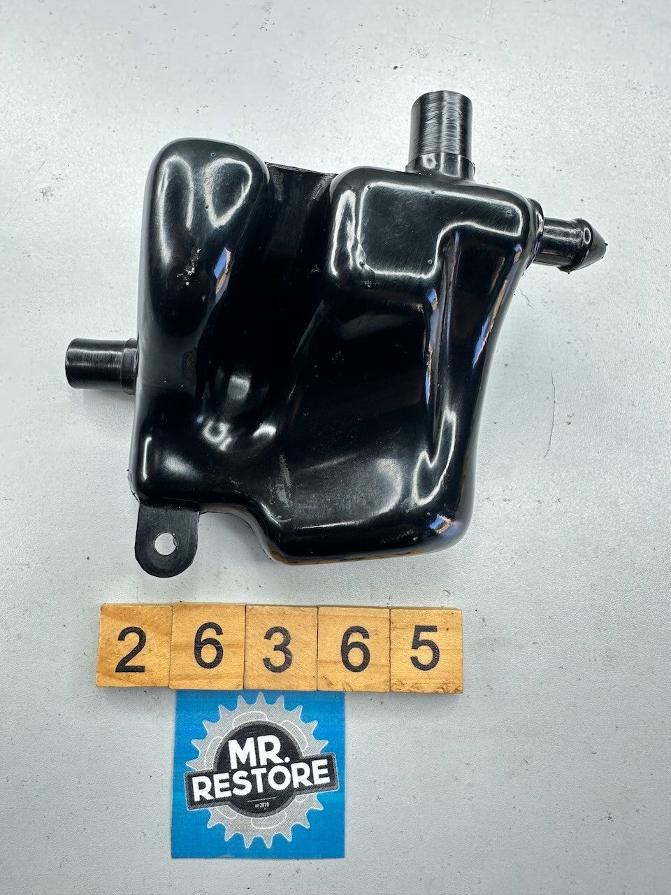 Yamaha XJR1300 '07-16' Breather Tank 5UX-15371  5UX-15371-00