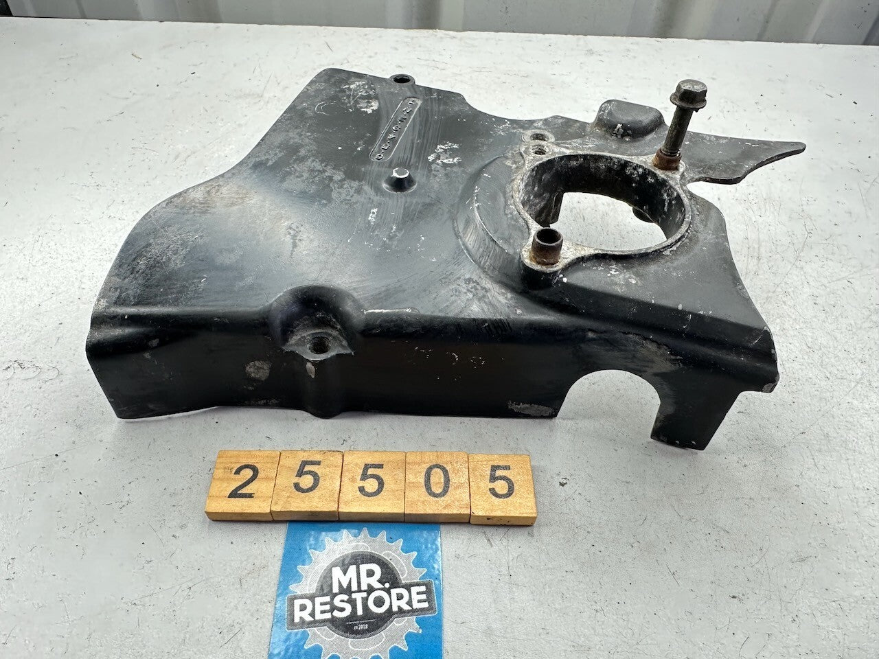 Honda VT250 F Engine Sprocket Cover 11340-KE8  11340-KE8-000