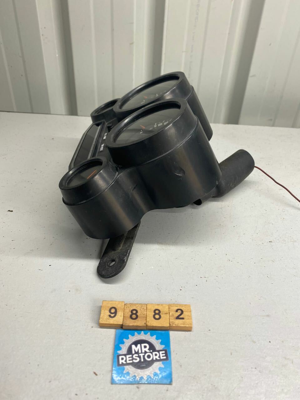 Kawasaki GPZ1000 RX Dash Speedo Tachometer Fuel Temp Bracket & Wire Loom