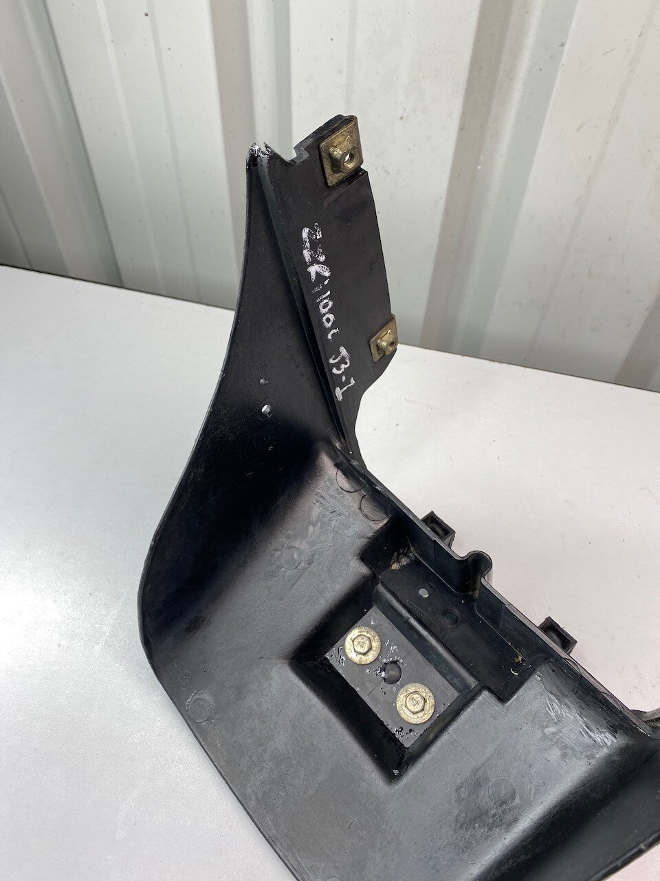 Kawasaki ZZR1100 1990-92 Rear Fender Mudguard Reg Plate Holder 35023-1262