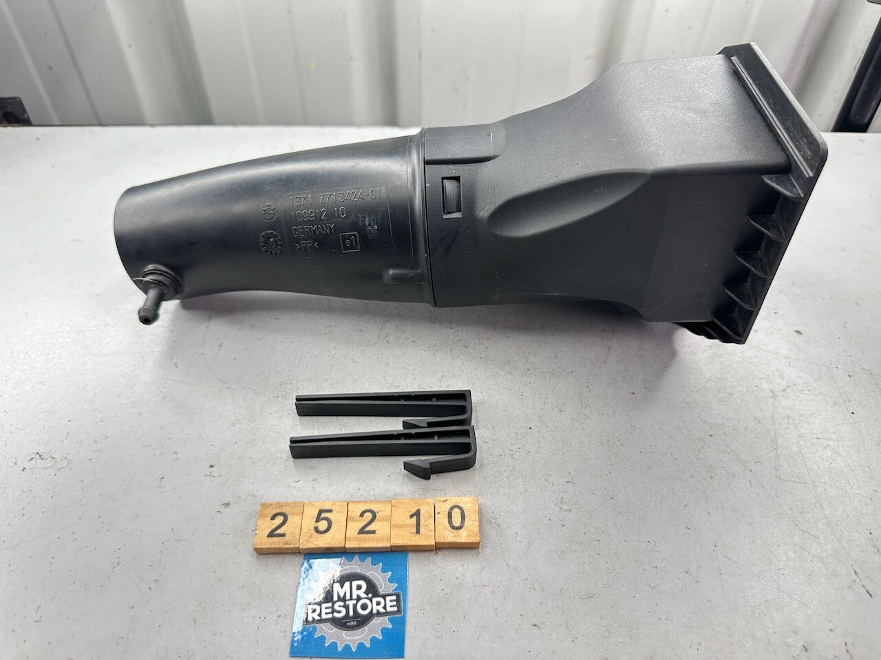 BMW K1300R Intake Manifold Air Duct & Latch Strikers 13717713424 13717672549