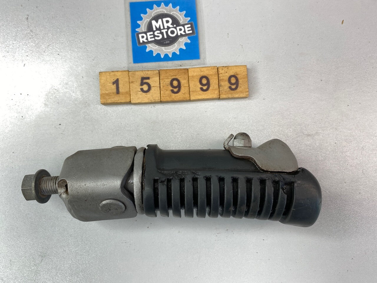 Honda CB250RS R/H Foot Rest 50630471000