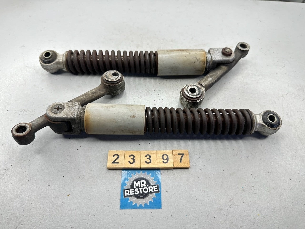 Yamaha V70 V80 V90 Pair of OEM Front Suspension Shock Absorbers & Control Arms