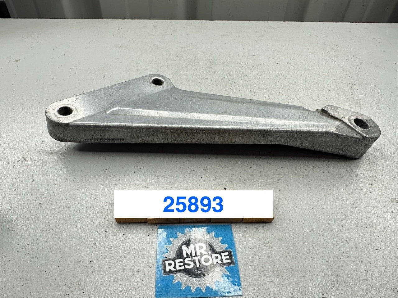 Kawasaki Z1300 KZ1300 ZG1300 Left Muffler Stay Foot Rest Peg Bracket & Bolts