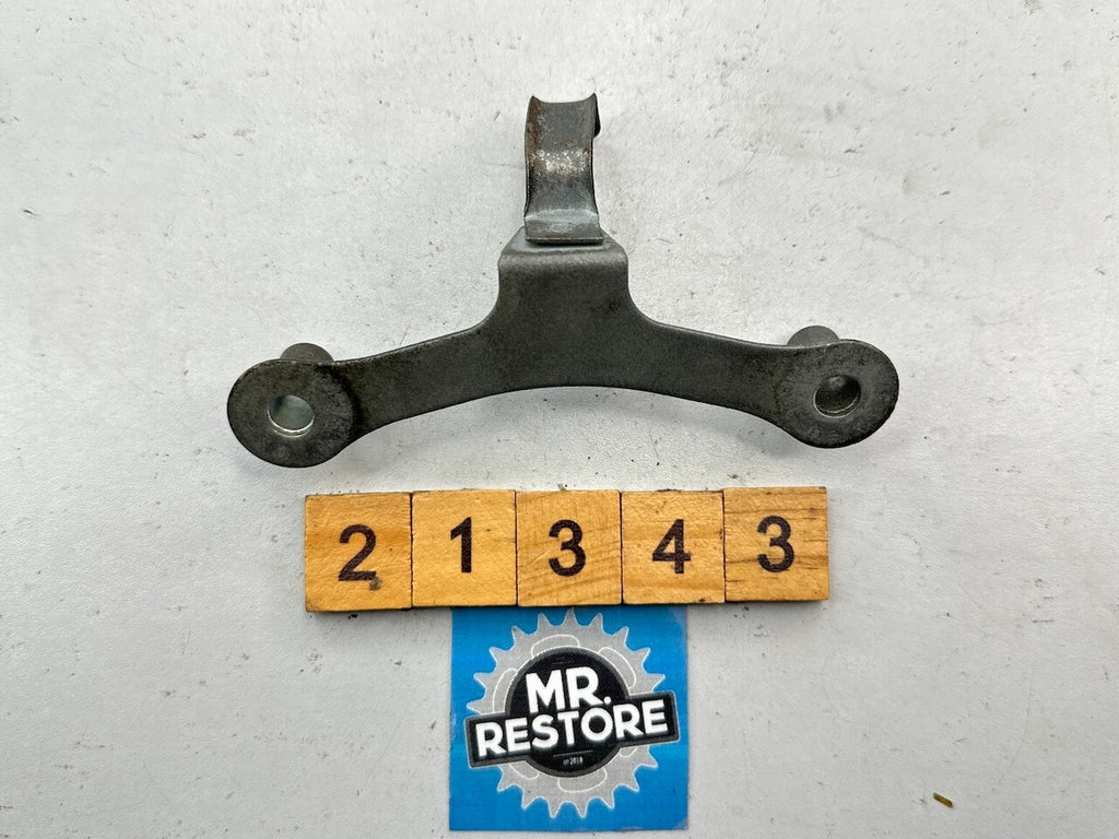 Yamaha TZR250 1986-88 1KT 2MA Ignition Coil Bracket 1KT-21359