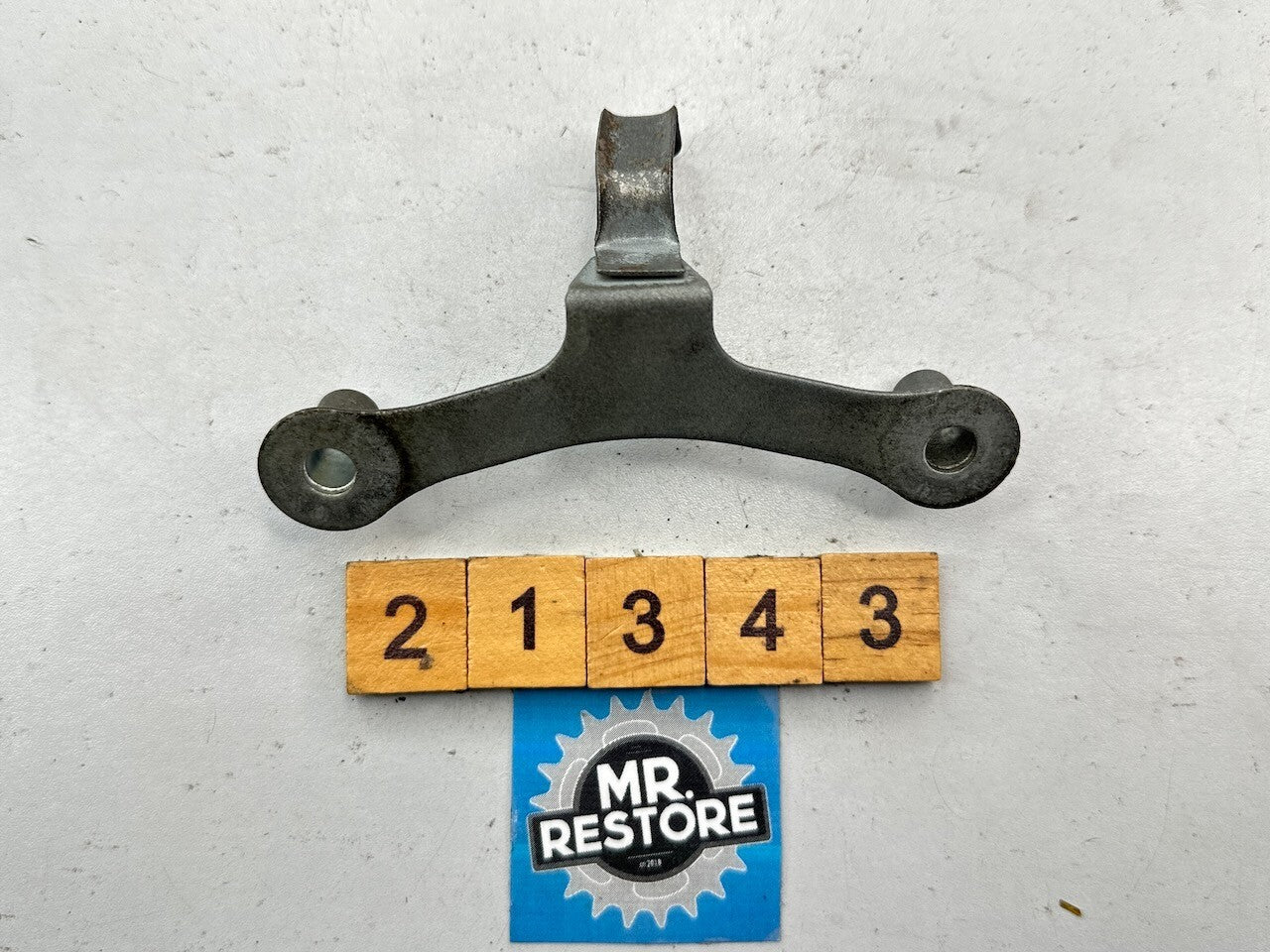 Yamaha TZR250 1986-88 1KT 2MA Ignition Coil Bracket 1KT-21359