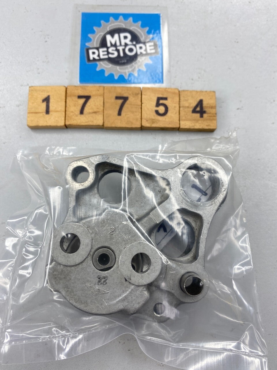 Honda XL250 XR250 Oil Pump Assy. 15100-428
