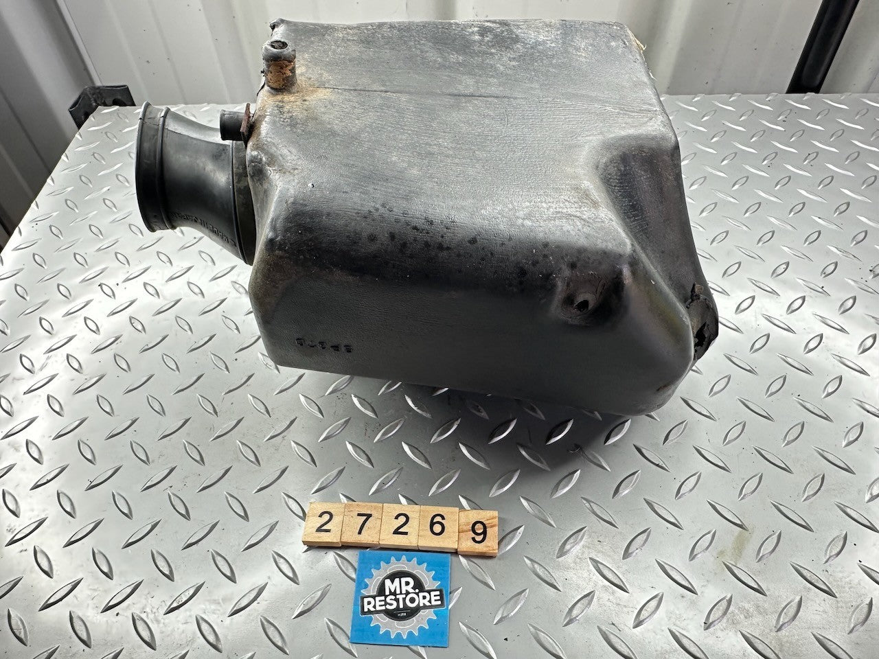 Suzuki SP370 '78-79' Air Box Cleaner 13700-32400