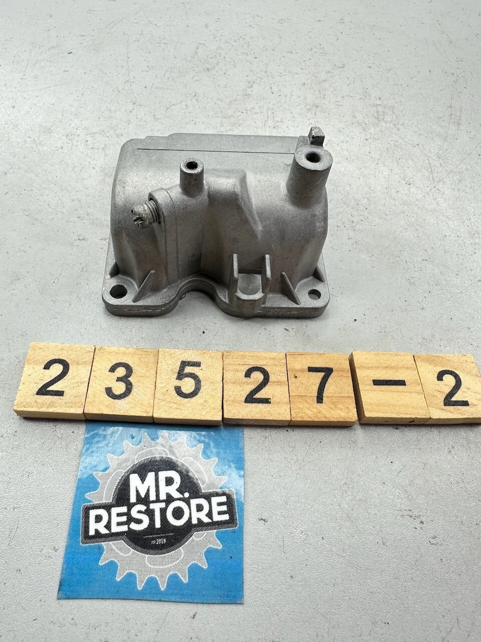 Yamaha FZR1000 '89-94' 3GM Carburettor Float Chamber Bowl