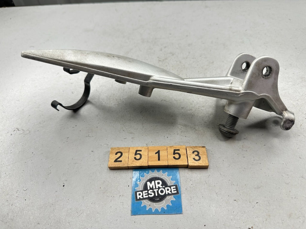 BMW K1300R '07-15' K1300S K1200S K1200R Front Right Foot Rest Peg Plate Bracket