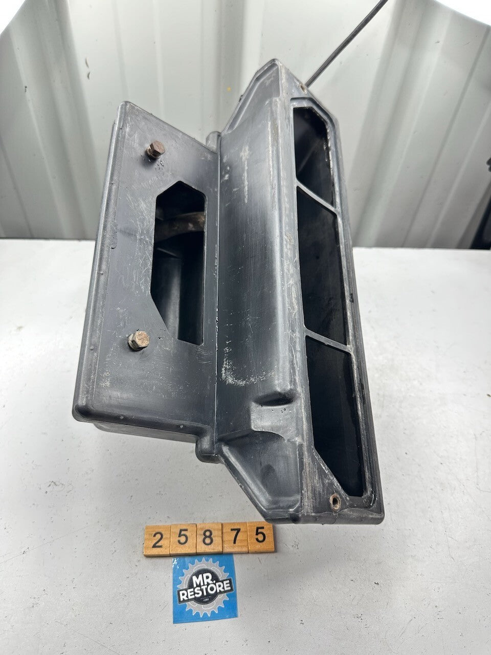 Kawasaki Z1300 KZ1300 '79-82' Air Cleaner Lower Case Box 11011-1022
