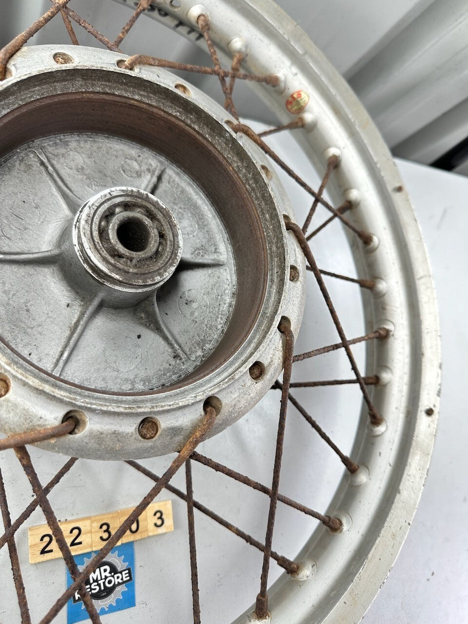 Kawasaki Vintage Motorcycle Dirt Rear Wheel (K250 F-II ?) OEM D.I.D 18x1.85