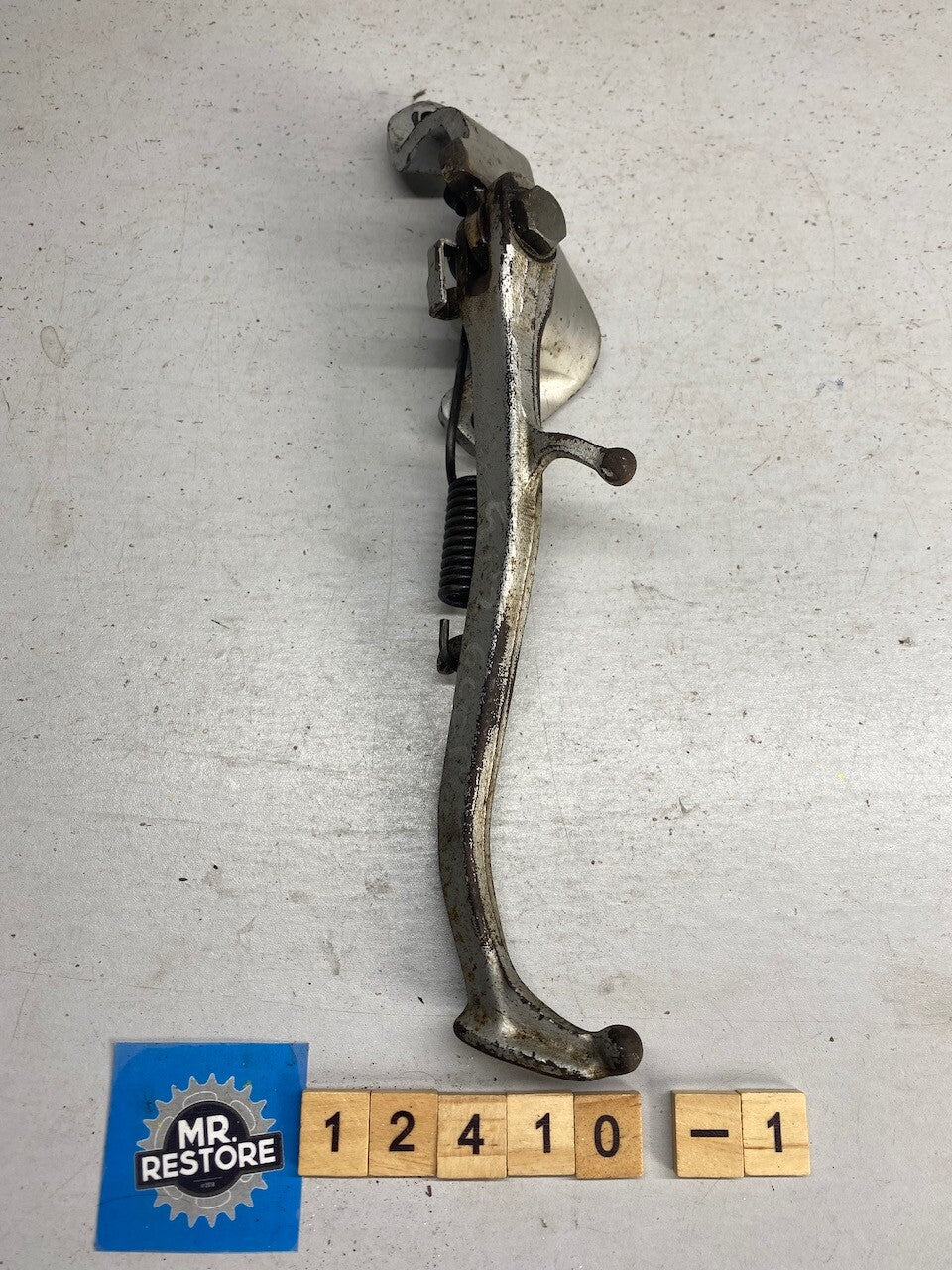 Kawasaki GPZ500S GPZ600R Side Stand Assy. Inc Bracket, Switch, Bolt & Nut (K26) 