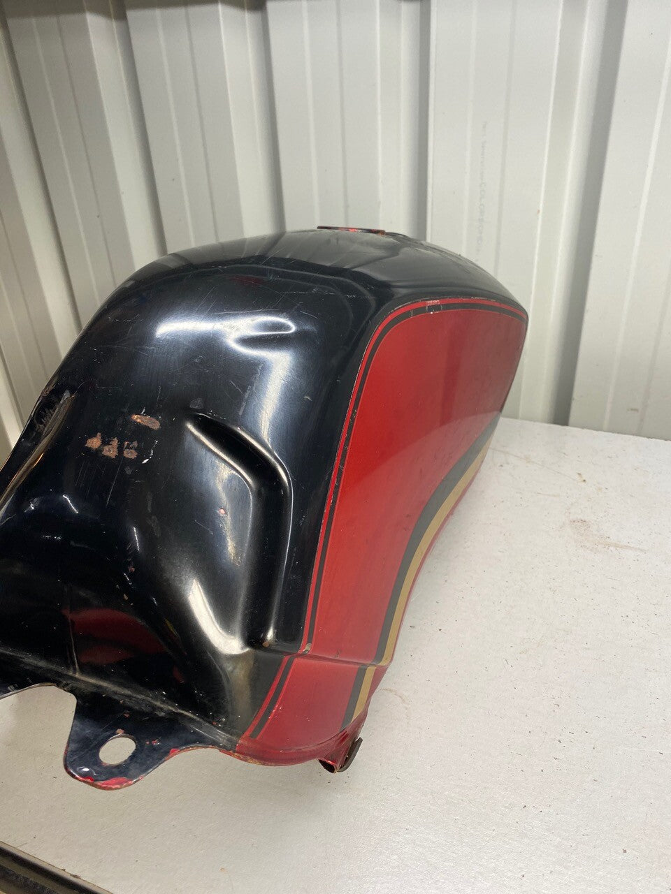 Suzuki GSX400 FW S Fuel Gas Tank