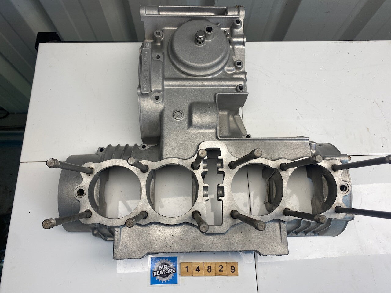 Kawasaki Z750 KZ750 EE Crank Cases - Vapour Blasted