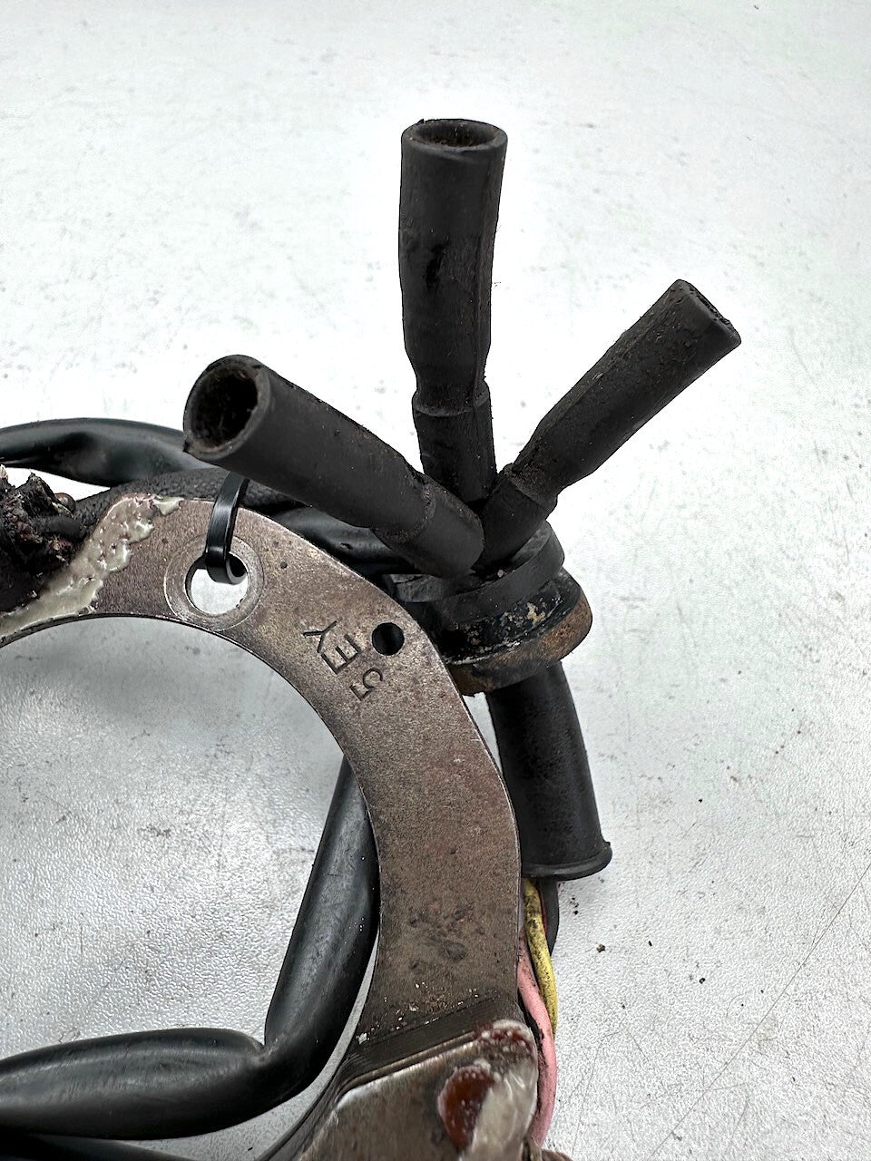 Honda XR350 OEM Stator (5EY)