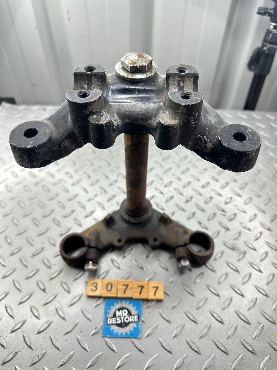 Kawasaki KH125 Vintage Fork Clamp Triple Tree & Stem