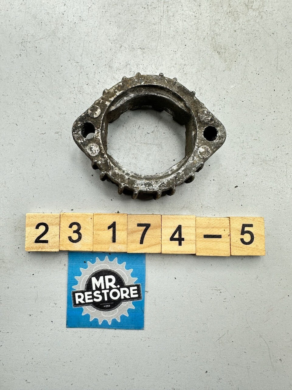 Yamaha XJ650 XJ550 XJ400 YX600 OEM Exhaust Ring Nut Flange 4H7-14612