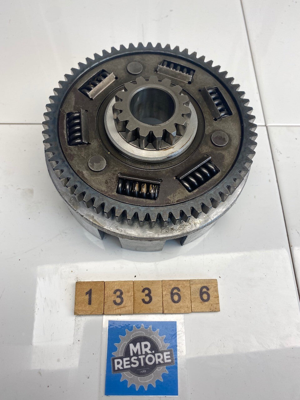 Honda XR250R Clutch Outer Basket 22100-KT1-020