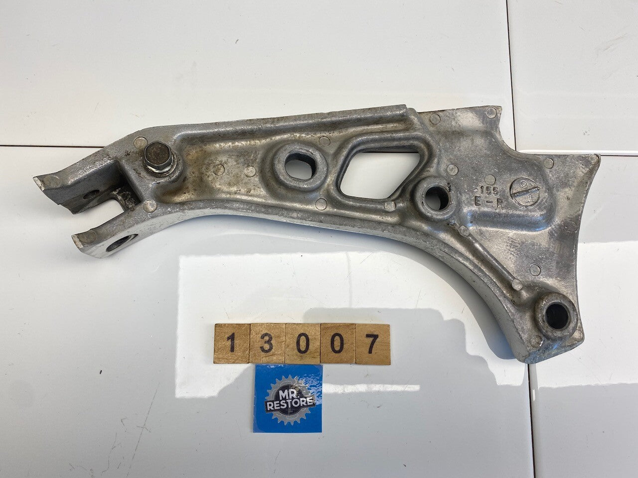 Suzuki GR650 Tempter R/H Pillion Foot Rest Muffler Bracket 43811-15500