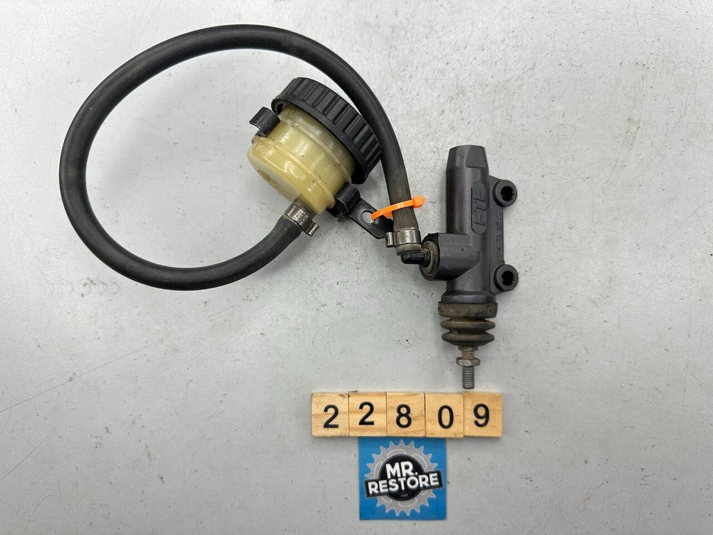 BMW R1200GS ADV '05-13' R1200GS '02-12' Rear Brake Master Cylinder & Reservoir