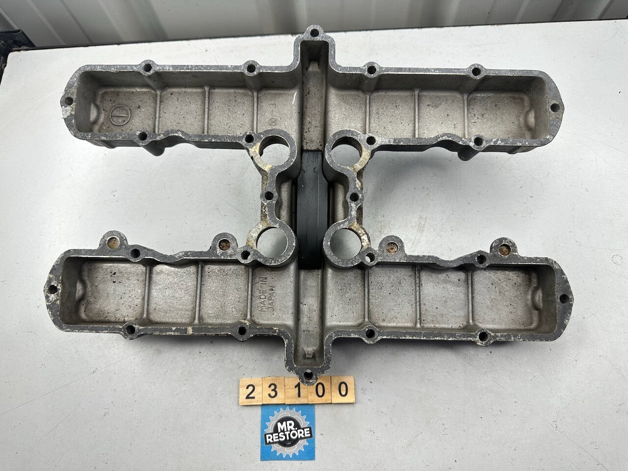 Kawasaki KZ650 Z650 '83' KZ1100 LTD '83' Rocker Cover 14025-1553