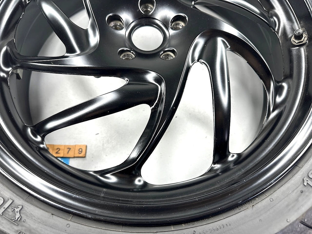 BMW F800S Rear Wheel With Good Condition Continental Tyre Fitted 7589363