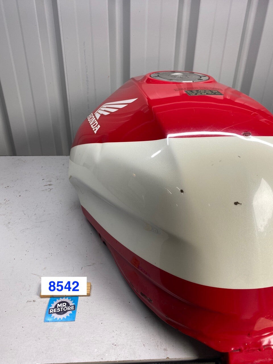 Honda CBR1000 1994 Fuel Gas Tank & Cap (Good Condition)
