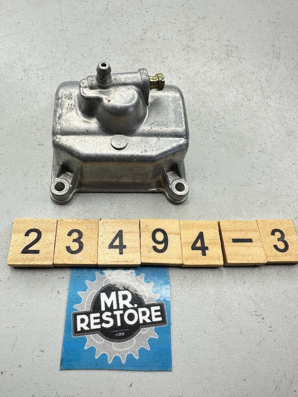 Kawasaki ZX1000 GPZ1000RX '86-88' Float Chamber Bowl 838