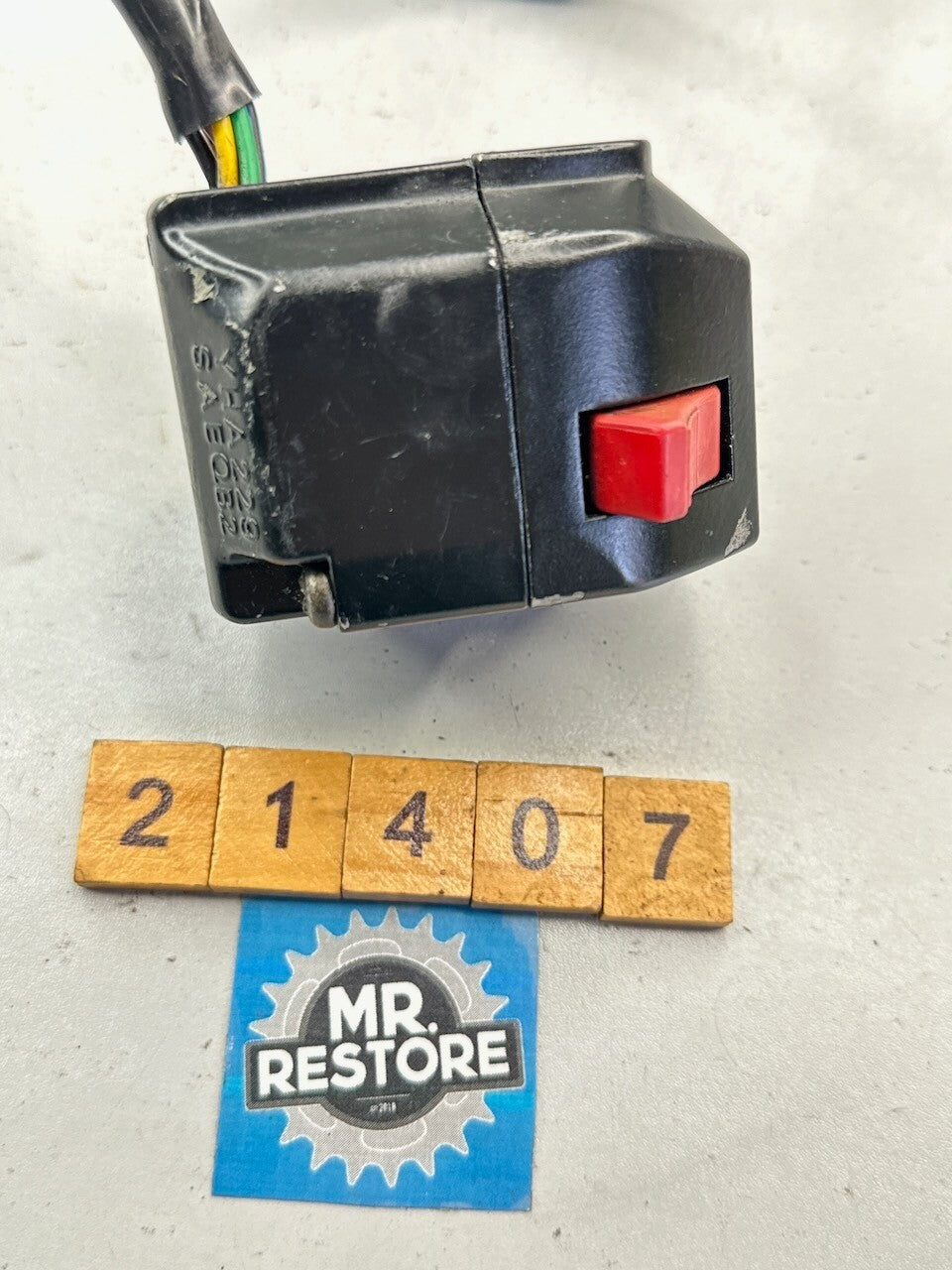 Yamaha TZR250 1KT 2MA RD500LC RD350LC RZ350 L/H Handlebar Switch 47X-83972