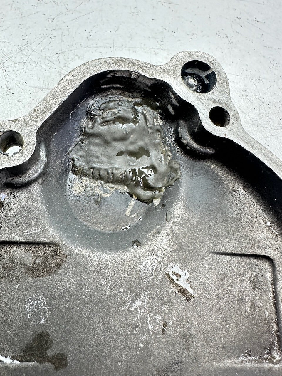 Suzuki GSF1200 Bandit '96-00' GSX750 '98-00' Magneto Stator Generator Cover