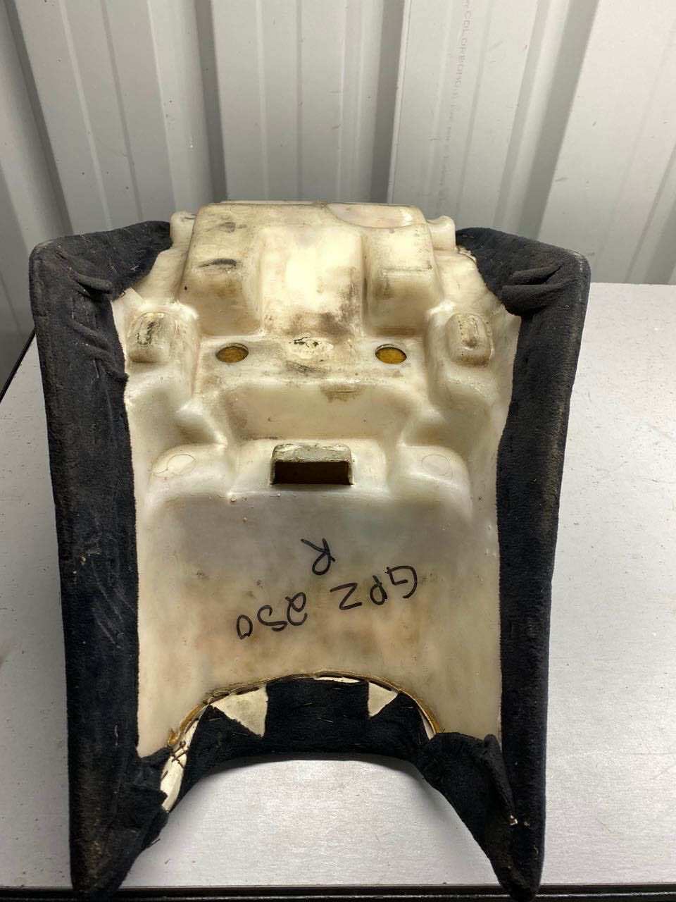 Kawasaki GPZ250R EX250 Ninja Seat 1986 1987 53001-1462 - Suede covered 