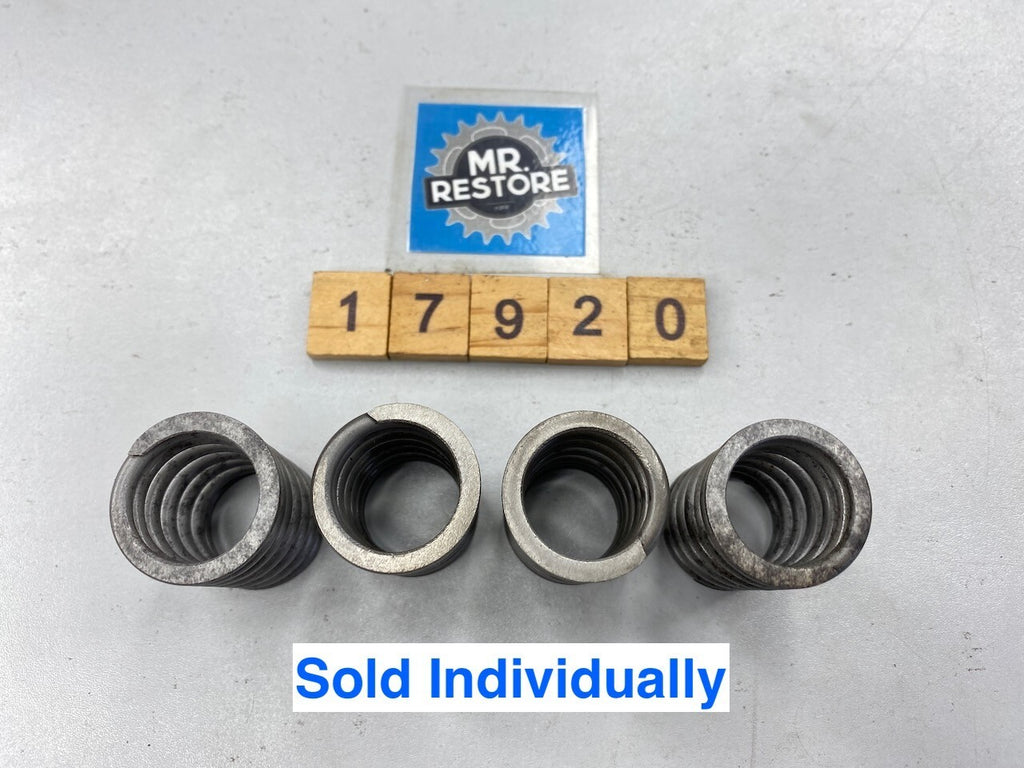Honda XLV750R VT1000 VT750 PC800 Inlet Valve Outer Spring 14751-ME9