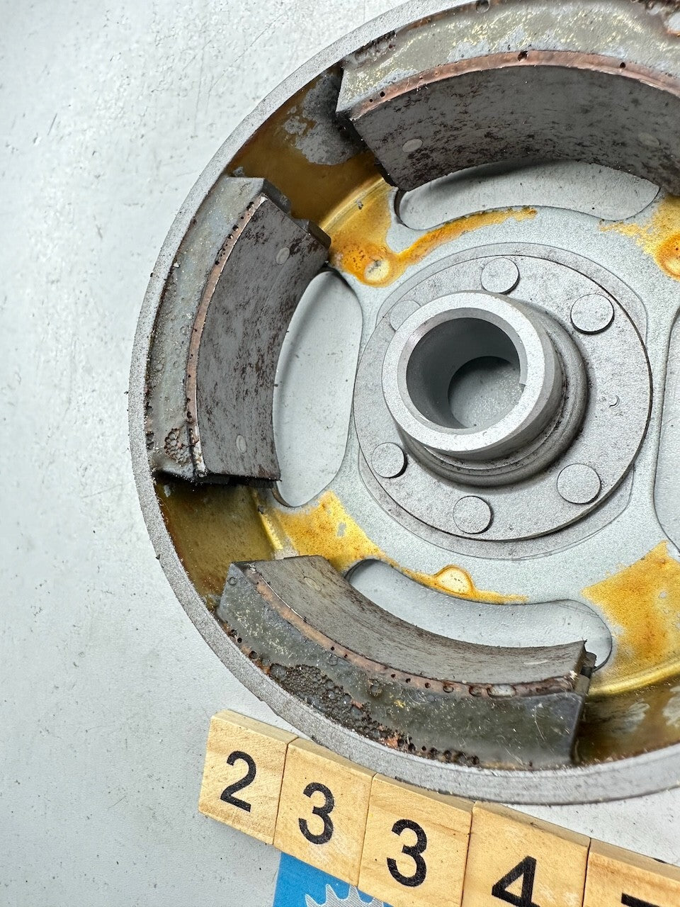 Yamaha V70 V80 Flywheel Rotor F11-L 43 F