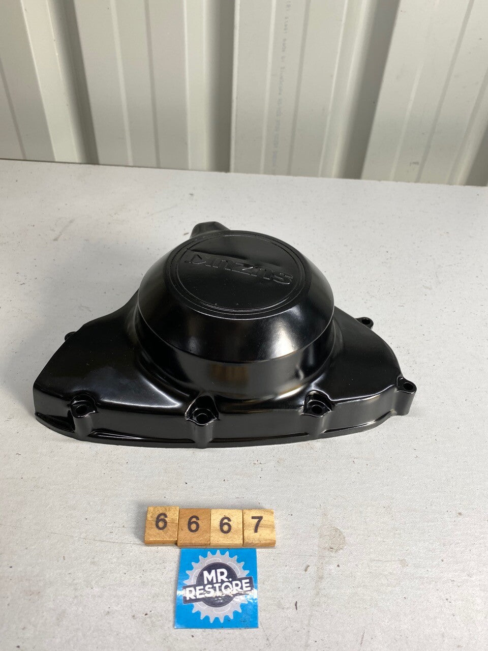 Suzuki GSX400 - Engine Side Cover - Reconditioned