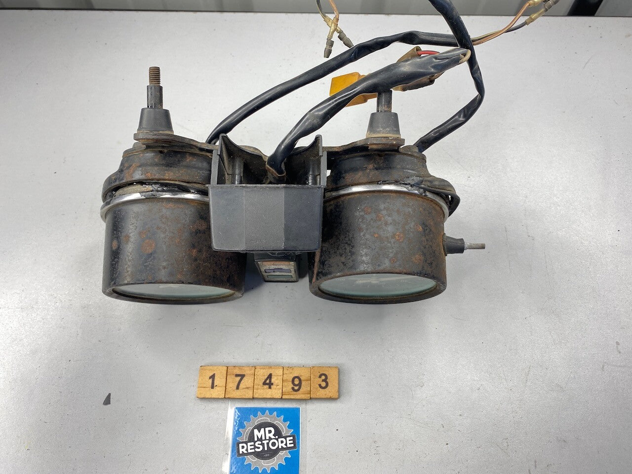 Kawasaki Z200 Dashboard Meters Instruments KMH - Tested