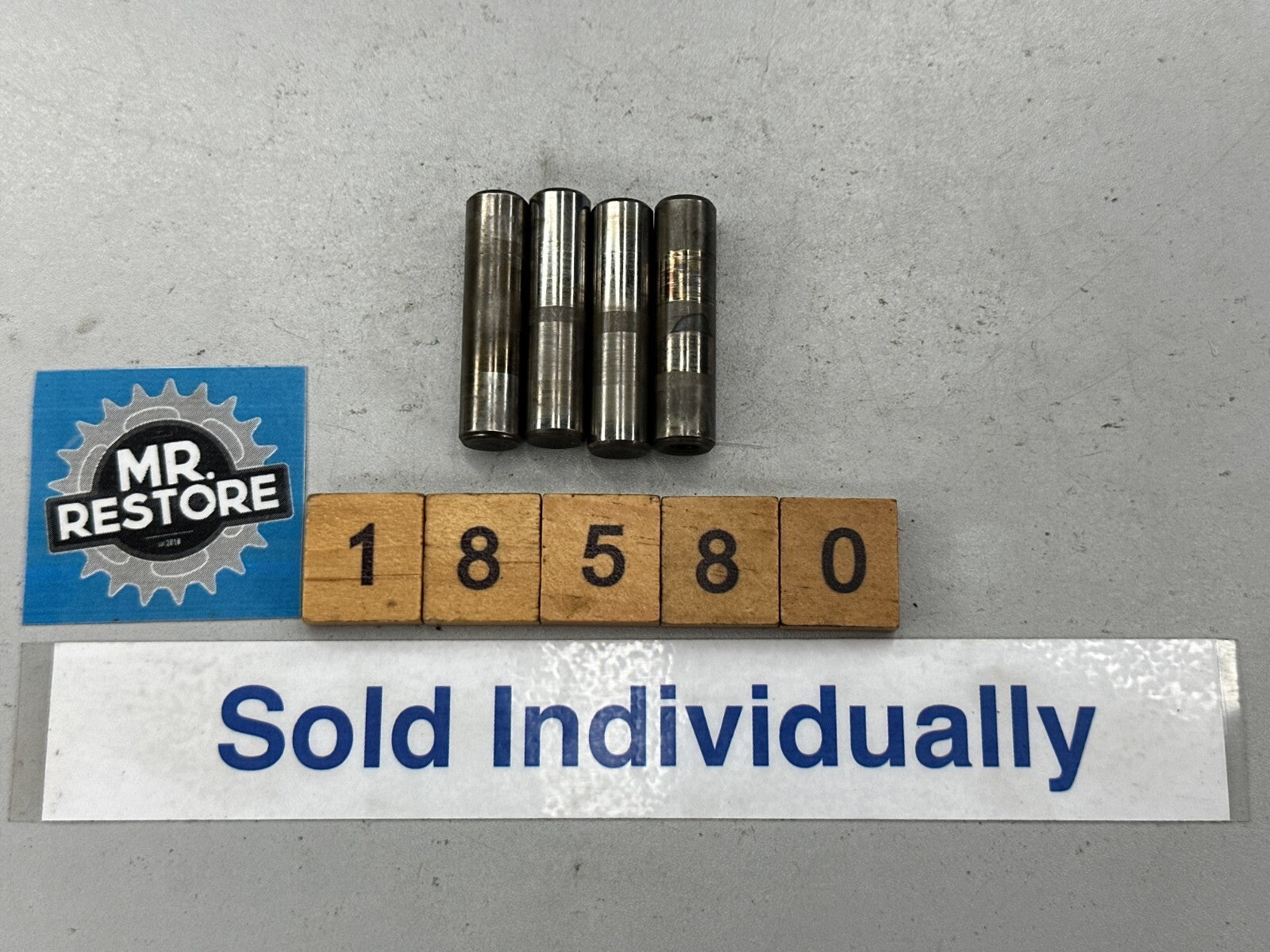 Honda CM250 CM200 CB250 CD250 Rocker Arm Shaft 14451-399