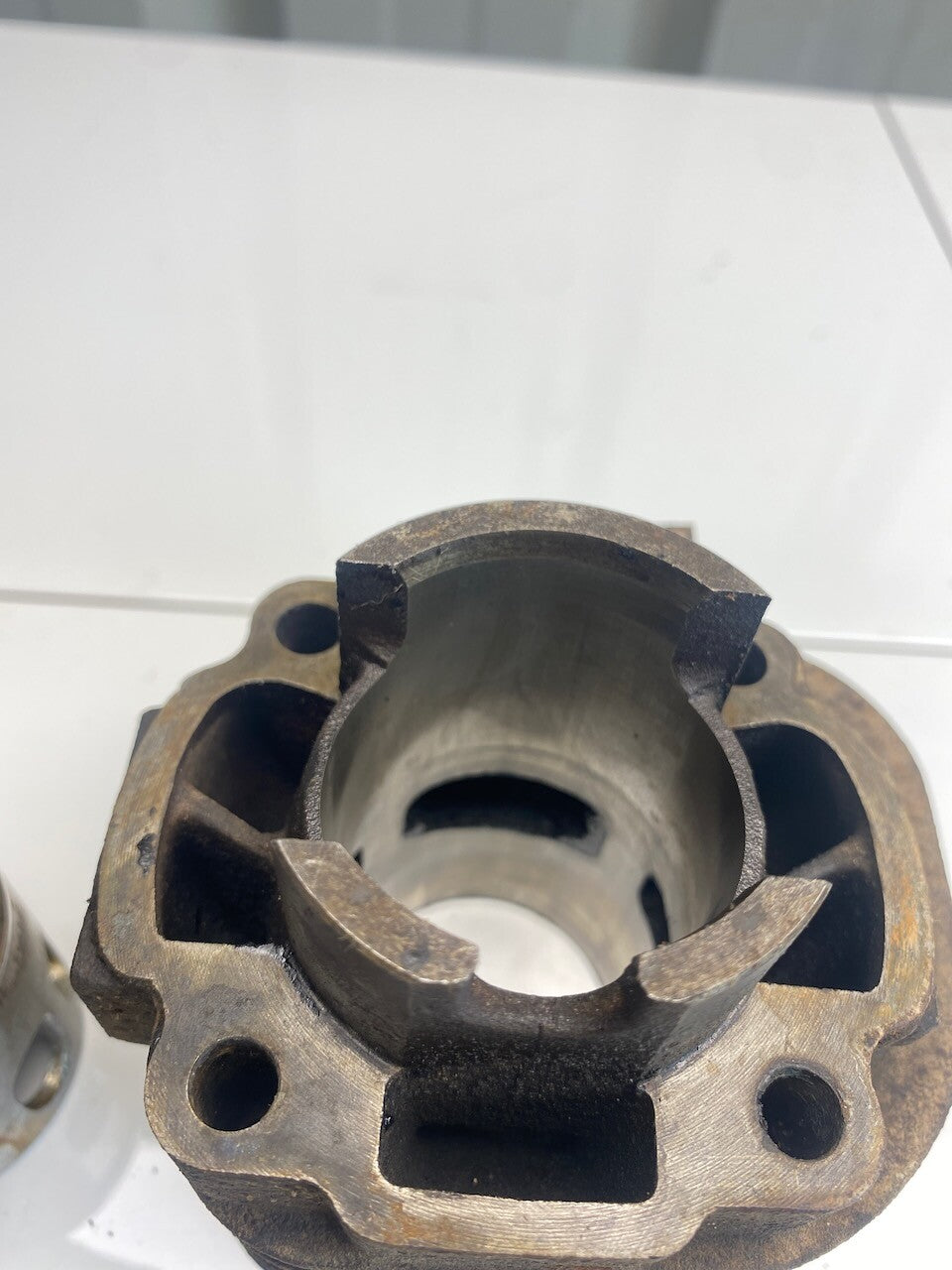 Yamaha CY50 Jog 3KJ Zuma & YA50 - Cylinder & Piston @40.50mm OEM - 3KJ-11311-10