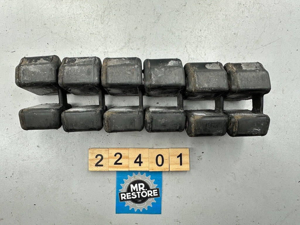 Yamaha XT500 1976-89 DT400 OEM Rear Wheel Cush Rubbers Set x 6 1E6-25364