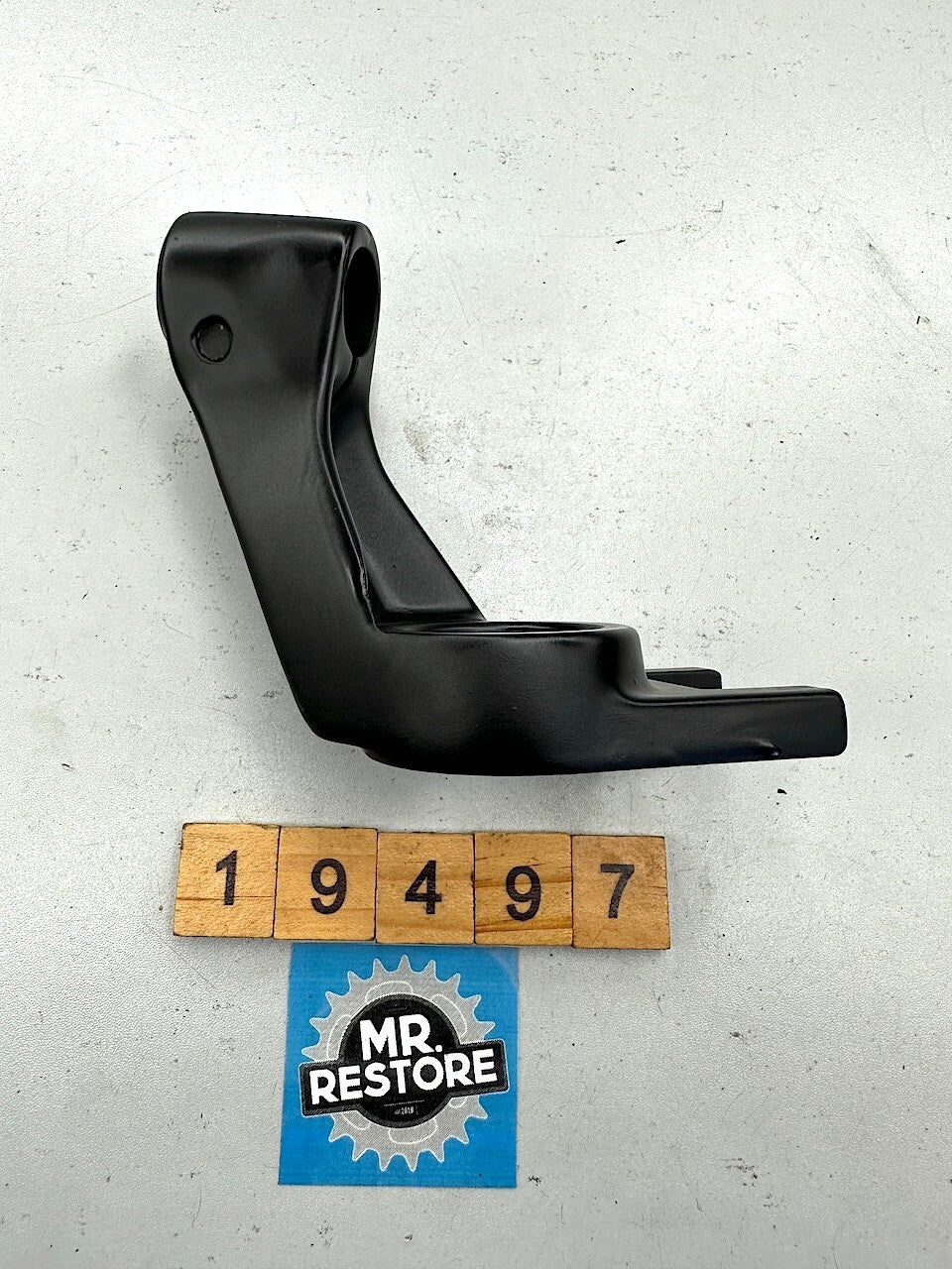 Kawasaki GT550 GT750 R/H OEM Handlebar Holder - Repainted 46012-1029