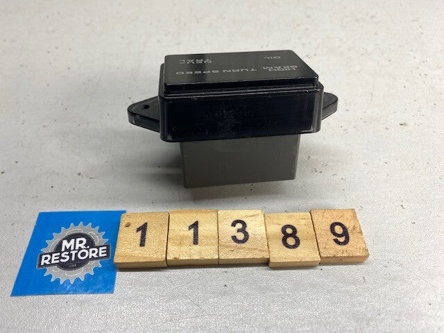Suzuki RGV250 L Dash Lights Cover & Bulb Holder