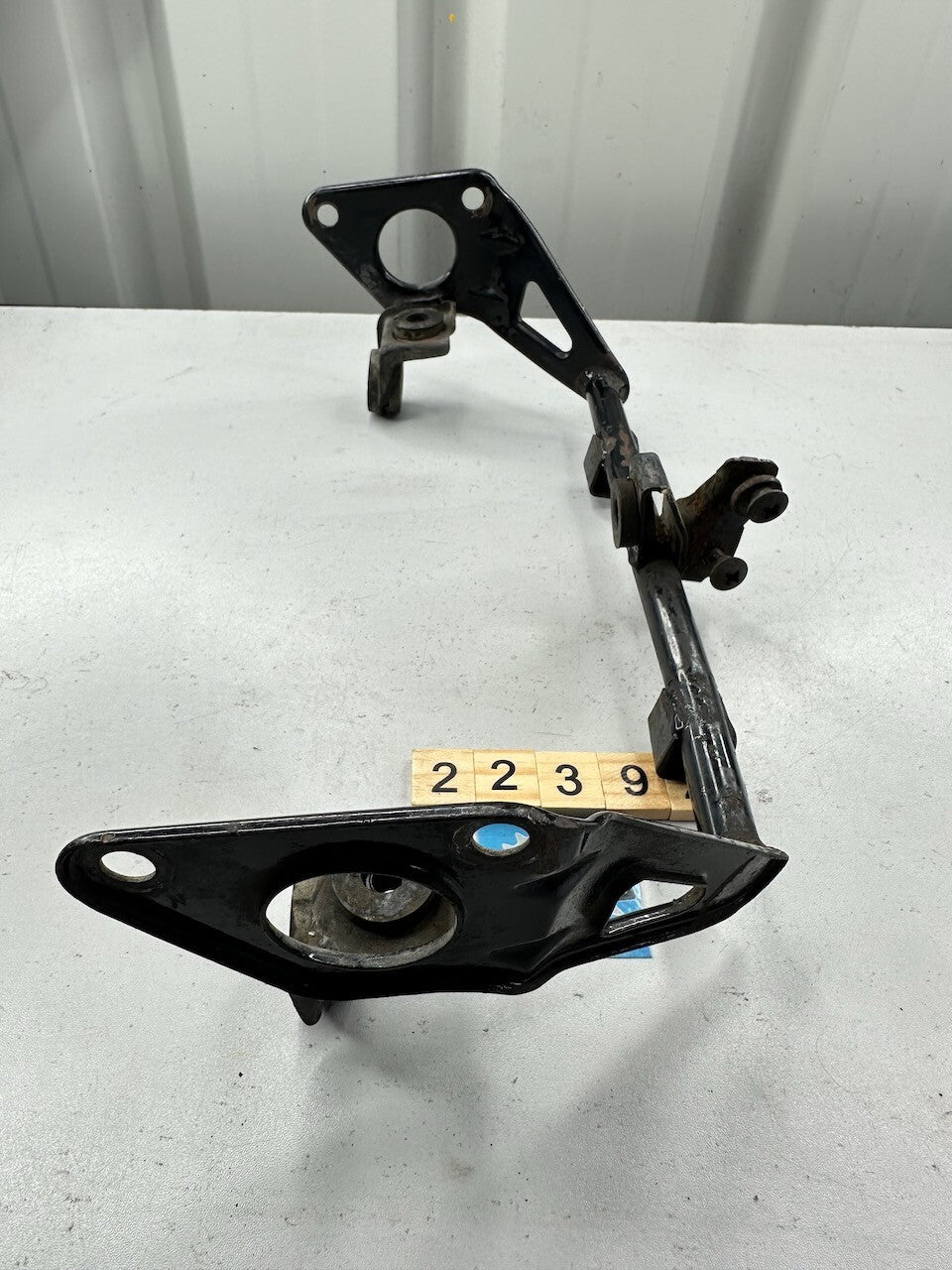 Kawasaki GPZ1000RX ZX1000 1986-88 Oil Cooler Bracket 11044-1198