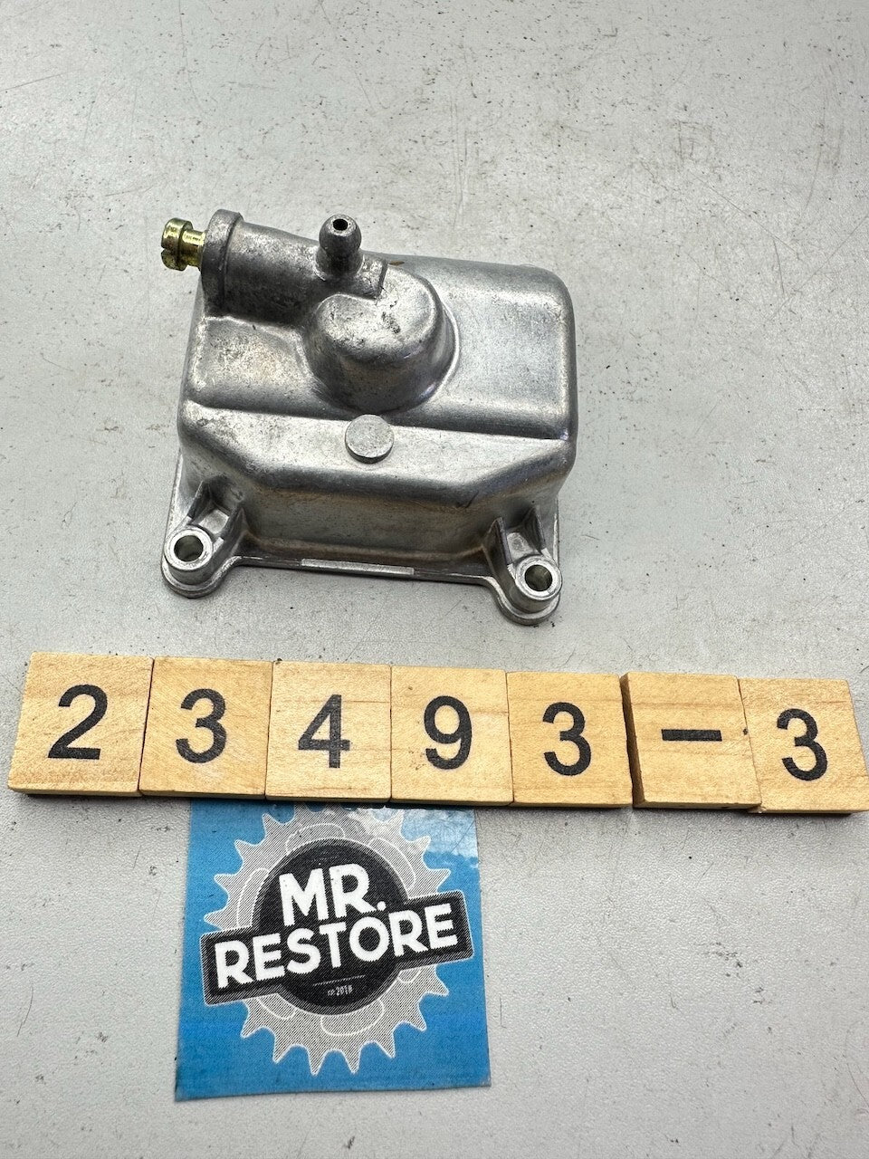 Kawasaki ZX1000 GPZ1000RX '86-88' Float Chamber Bowl 832