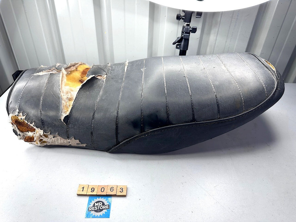 Yamaha RD250LC RD250LC Seat