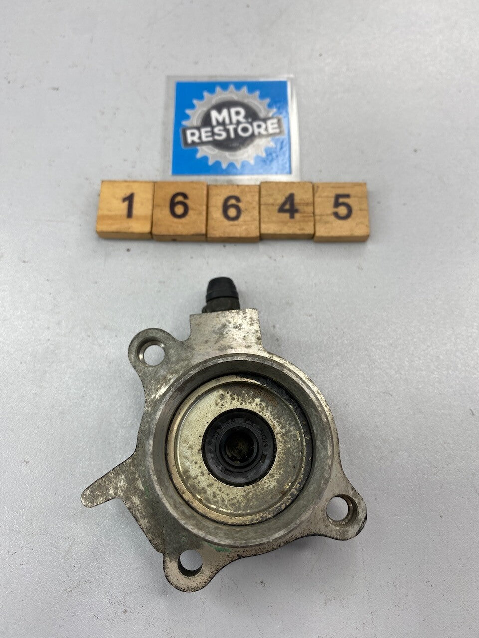 Honda VTR1000 CBR1100 VFR800 RVF750 Slave Cylinder 22860-MT7-000