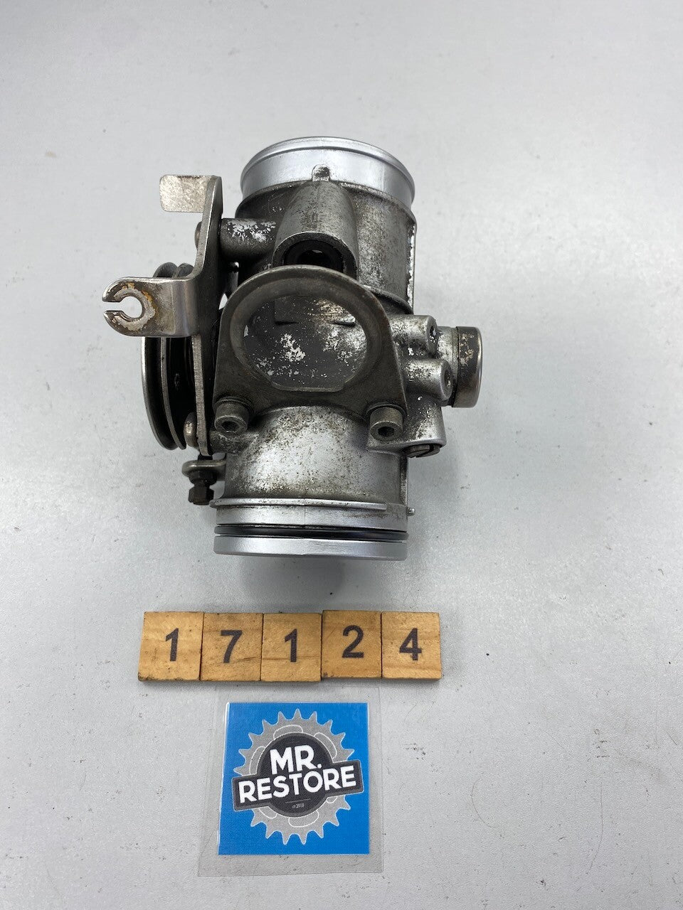 BMW R1100RS R1100RT 259T 259S R/H Throttle Body Butterfly 13542325852